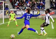 PG-关于JackeyLove在美国队比赛中出色防守，绝杀引发热议！的信息